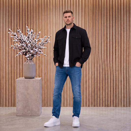 LA SOBRE CAMISA VALDES